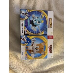 Sega Sonic The Hedgehog 2.5 inch Mini Action Figure! Lot Of Two! Tails & Buzz
